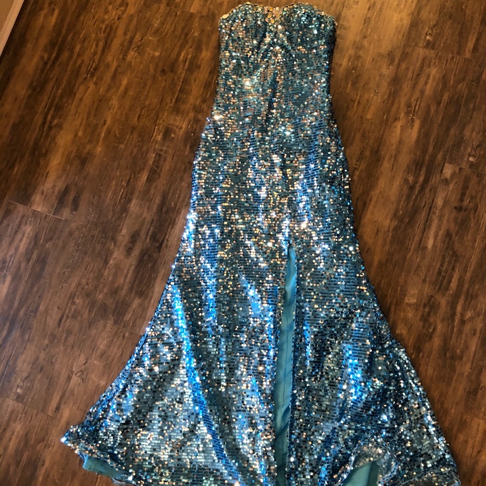 Blue sequin prom dress